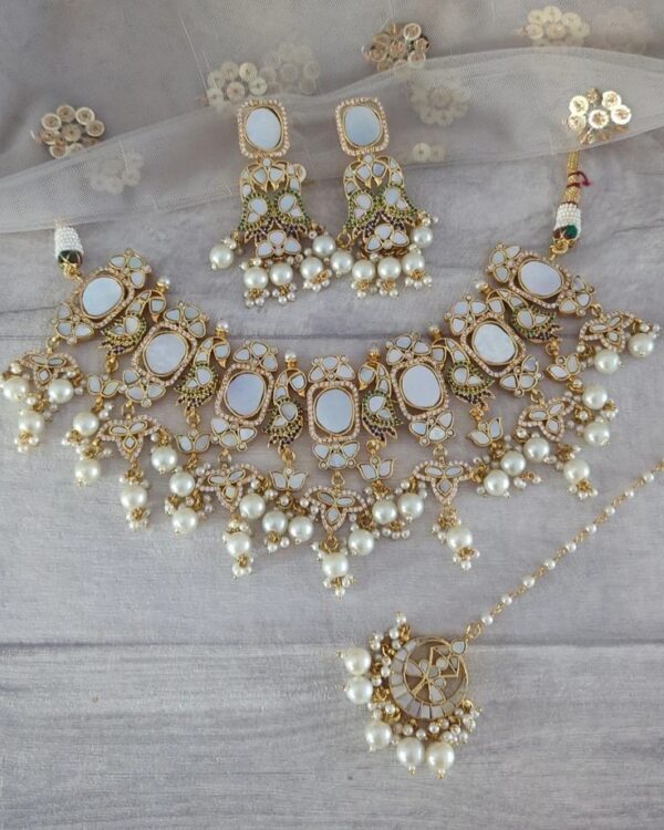 Mother of Pearl Choker Necklace Jewelry Set – Elegant Glow with Timeless Beauty