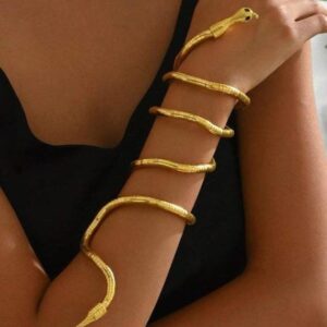 Seraphina Petal Bangle – Grace in Every Curve