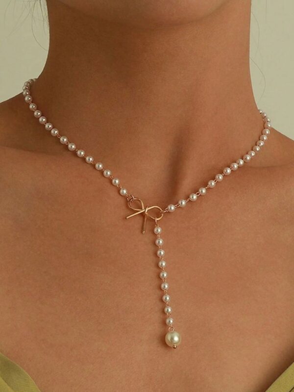 Aurora Pearl Strand – Classic Beauty, Modern Grace