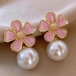 Roselle Bloom Drops – Feminine Charm in Full Bloom